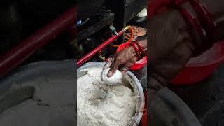 Индийскся уличная еда вада. #india #puttaparti