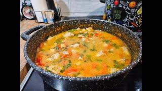 Гуляш из куриного филе. Пока не открыла этот рецепт, гуляш ассоциировался со столовской едой