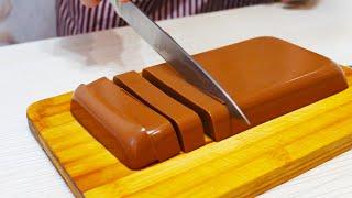 У вас есть Шоколад и Молоко?/ Тогда сделайте Этот вкуснейший десерт без муки и духовки.