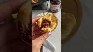 Закуска на слоеном тесте с камамбером!