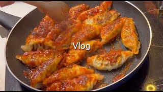 [sub]아직 2022년 브이로그, 고양이목욕, 루꼴라무침,무침만두,딤섬점방,일상브이로그,먹는게 대부분임