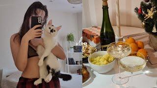 КАНУН НОВОГО ГОДА КАК И САМ ГОД????????