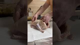 Запеченная утка на новогодний стол | Простой рецепт #уткасяблоками #утка #нг #нг2023 #новыйгод