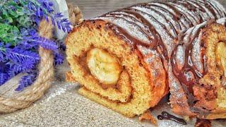 Всего несколько минут и вкусный рулет к чаю готов.