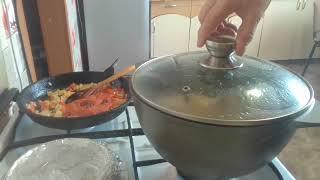 на обед готовлю суп-харчо сытный,вкусный...