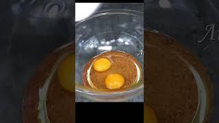 ????????Пышная ШАРЛОТКА С ЯБЛОКАМИ  быстрый рецепт пирог с яблоками к чаю за 10 мин #ЛюдаИзиКук #вып