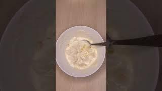 Как приготовить творожно-кокосовые булочки с бананом #shorts