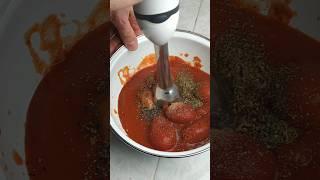 Рецепт теста для пиццы и томатного соуса #short #shorts #пицца #тесто #сыр #соус #рецепт #pizza