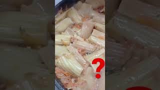 большие макароны фаршированые сырым мясным фаршем. как правильно приготовить?