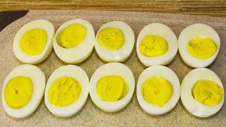 Варю ЯЙЦА и готовлю из них ЗАКУСКУ, которую можно приготовить на праздничный стол! Вкусный рецепт!
