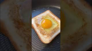 Готовлю себе на завтрак «Солнышко» из хлеба