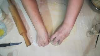 ЗАСНЕЖЕНЫЕ ЦВЕТЫ - хворост/хрустики. Цветы под снегом. Преображение любимого лакомства из детства.