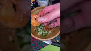 Салат с тунцом и креветками/рецепт/Брусникина