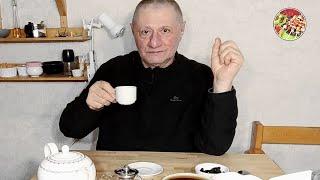 Настоящий китайский чай многолетней ферментации Шу Пуэр, очень интересный! Рекомендую попробовать!