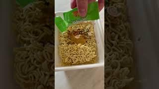 ДОШИРАК ТОМ ЯМ