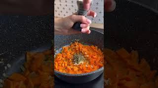 Полноценный обед всего лишь в одной сковороде ￼