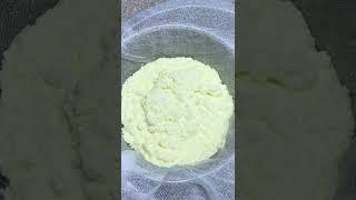 Я просто взяла молоко и сметану и у меня получился сыр, который продают за сумасшедшие деньги!